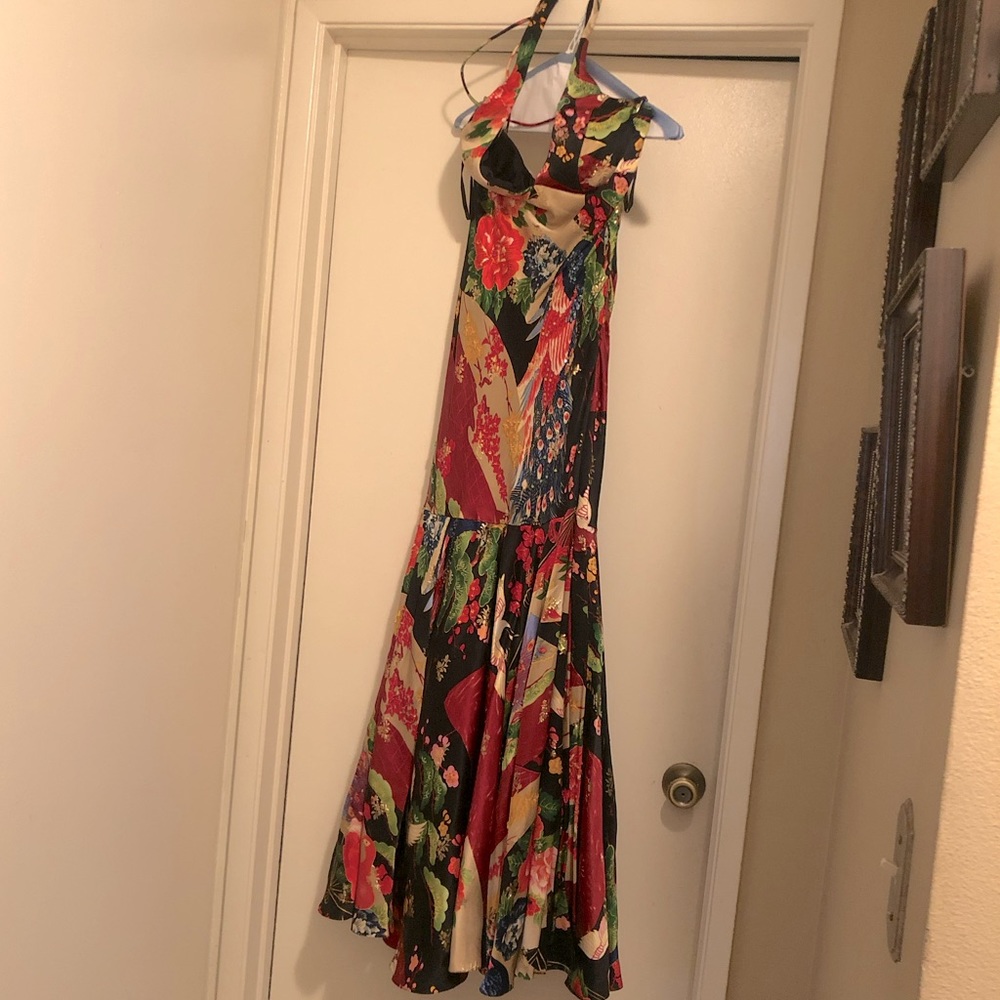 Beaded silk gown 👗
